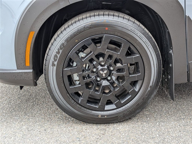 2026 Mitsubishi Outlander SE:MI130200