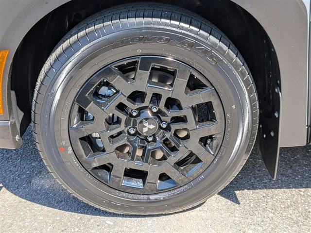 2026 Mitsubishi Outlander SE:MI130320
