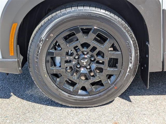2026 Mitsubishi Outlander SE:MI130310