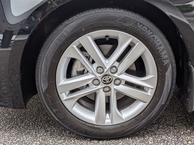 2022 Toyota Corolla Hatchback SE:01820UU