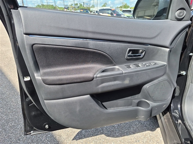 2027 Mitsubishi Outlander Sport S:MI230550
