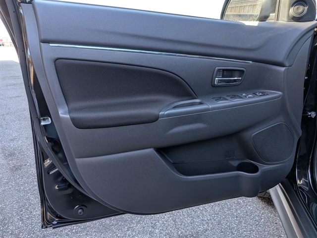 2026 Mitsubishi Outlander Sport SE:MI330190