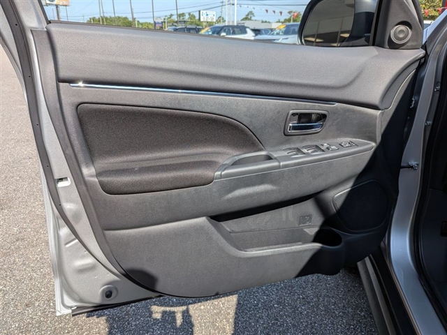 2026 Mitsubishi Outlander Sport SE:MI330490