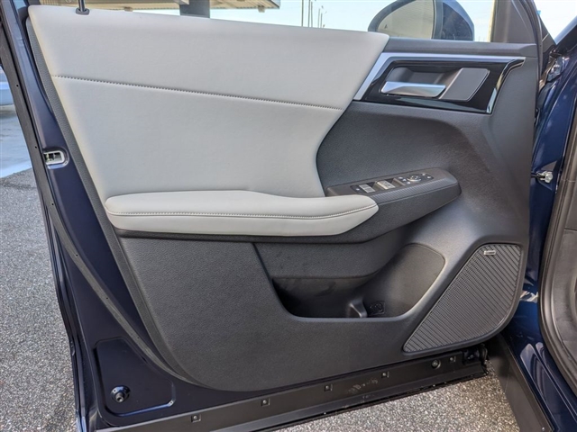 2025 Mitsubishi Outlander SE:MM39850