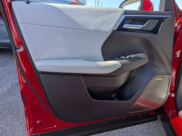 2025 Mitsubishi Outlander SE:MM39870