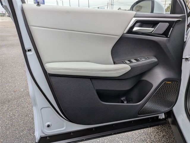 2026 Mitsubishi Outlander SE:MI30130