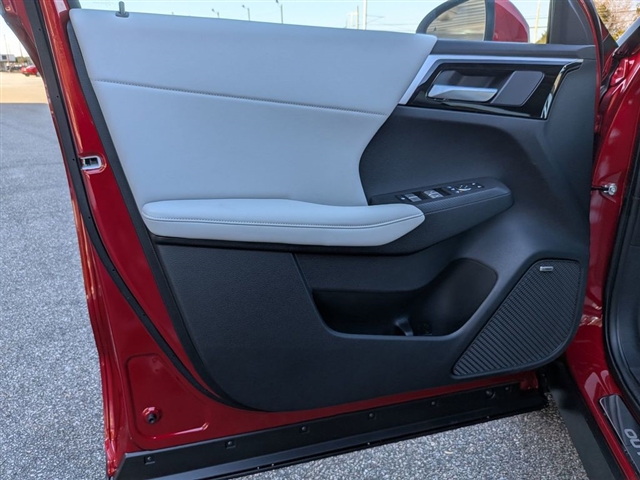 2026 Mitsubishi Outlander SE:MI30050