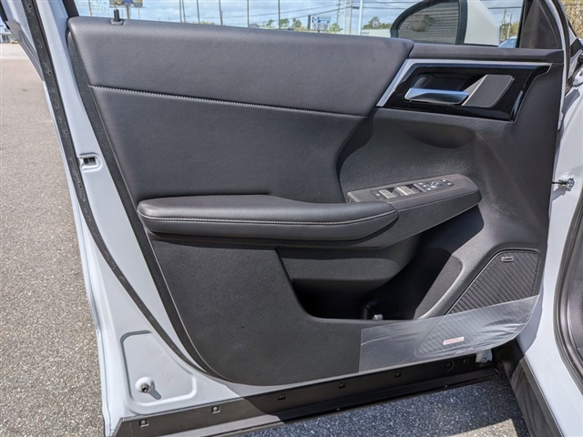 2026 Mitsubishi Outlander SE:MI30330