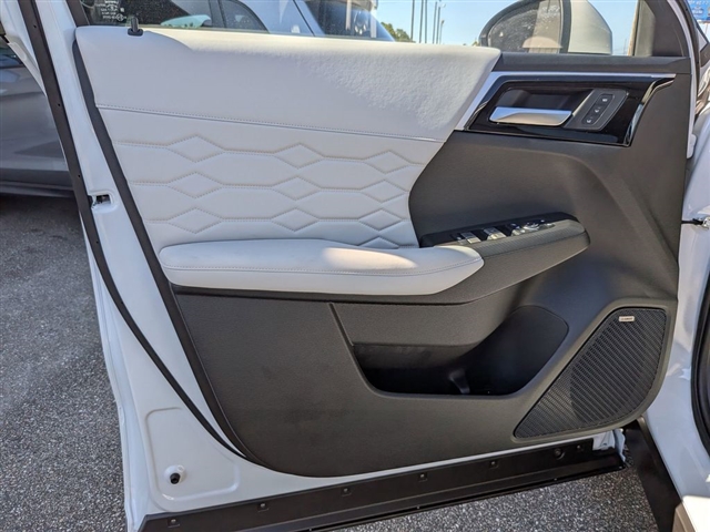 2025 Mitsubishi Outlander SEL:MM39860