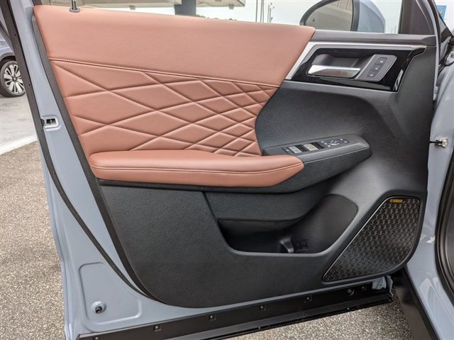 2025 Mitsubishi Outlander SEL:MM39950