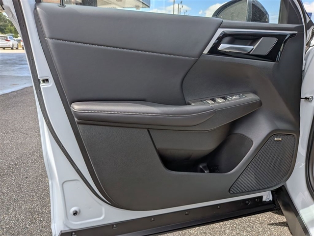 2025 Mitsubishi Outlander Trail Edition:MM139780