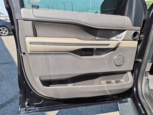 2019 Ford Expedition XLT:02600UU