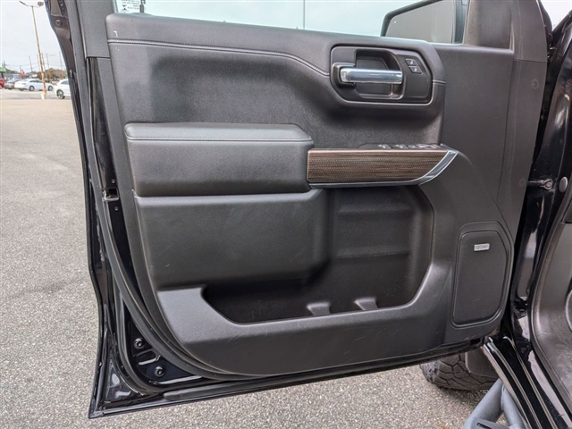 2020 Chevrolet Silverado 1500 LT Trail Boss:02070UU