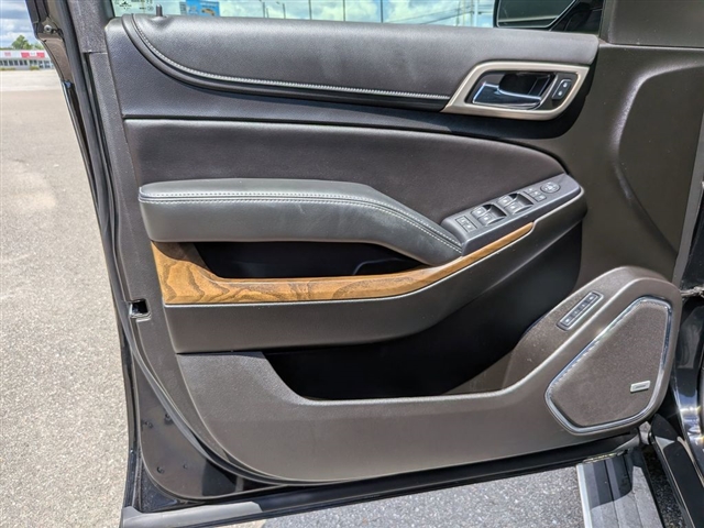 2019 GMC Yukon Denali:02260UU