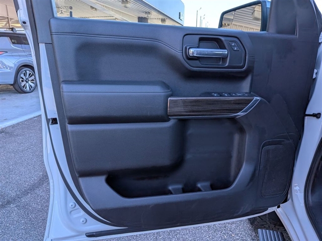 2019 Chevrolet Silverado 1500 LT:01930UU