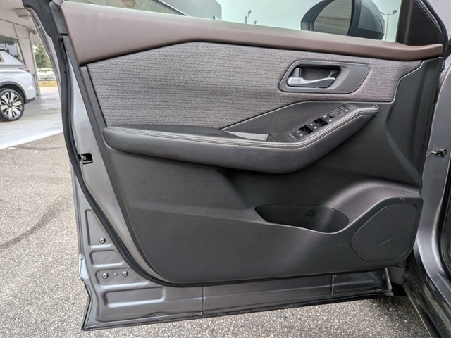 2021 Nissan Rogue SV:39502N