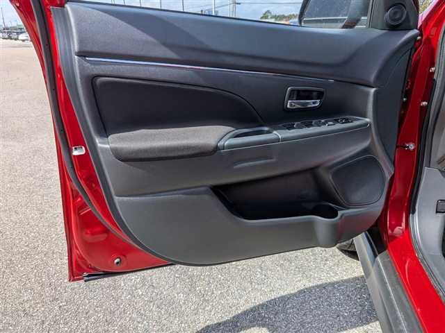 2025 Mitsubishi Outlander Sport SE:39842N