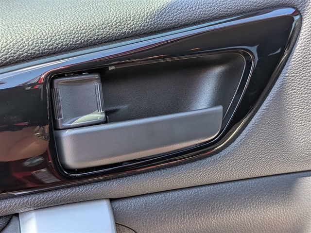 2025 Mitsubishi Eclipse Cross LE:M241570