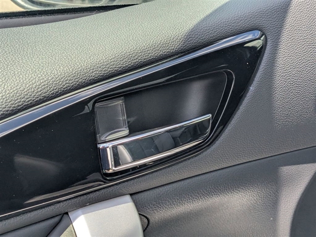 2025 Mitsubishi Eclipse Cross SEL:M241560