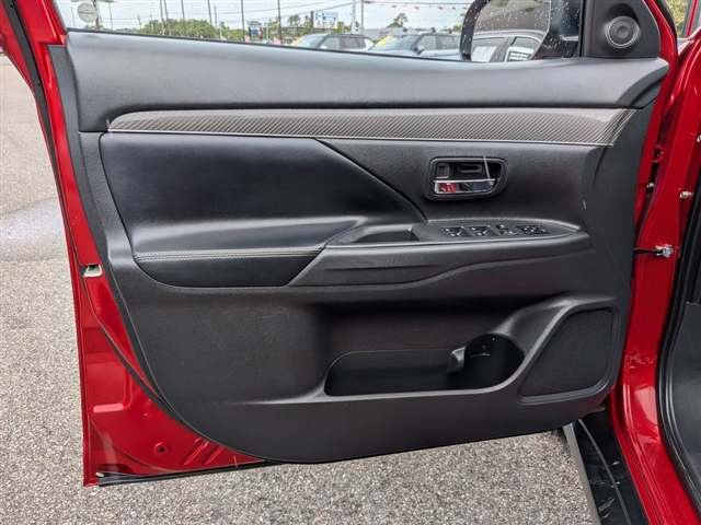 2019 Mitsubishi Outlander ES:02420UU