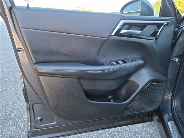 2025 Mitsubishi Outlander SE:02630UU