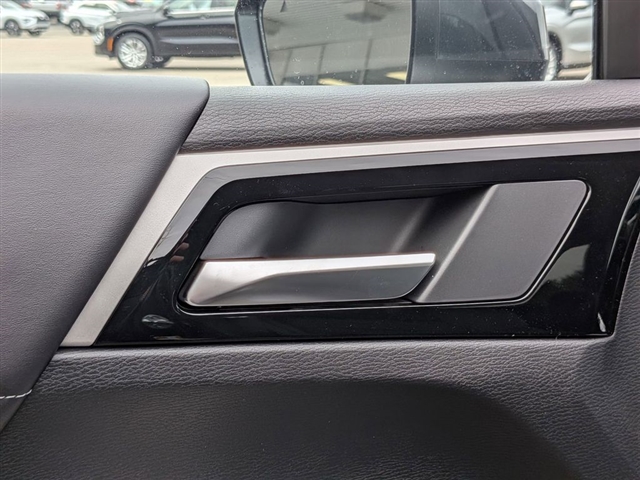 2026 Mitsubishi Outlander SE:MI30260