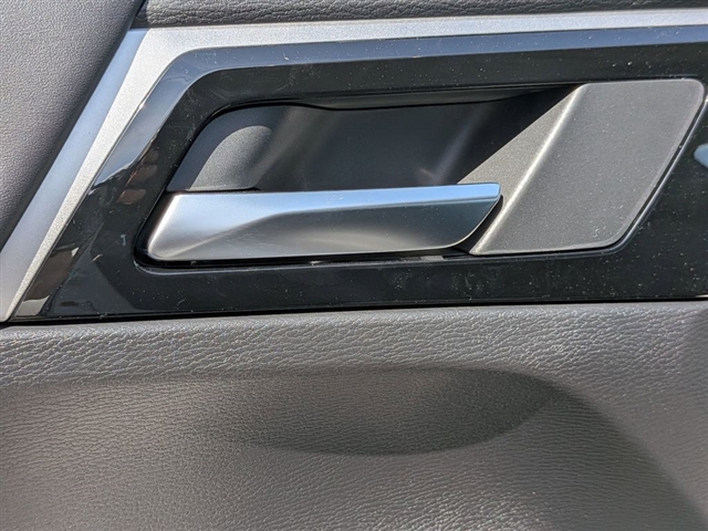 2026 Mitsubishi Outlander SE:MI30330