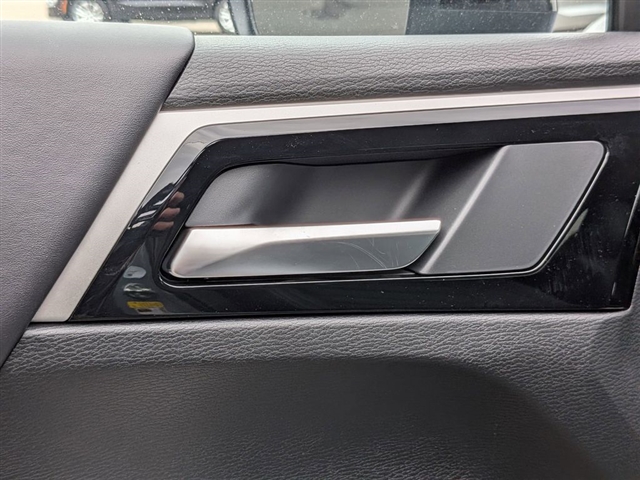 2026 Mitsubishi Outlander SE:MI130200