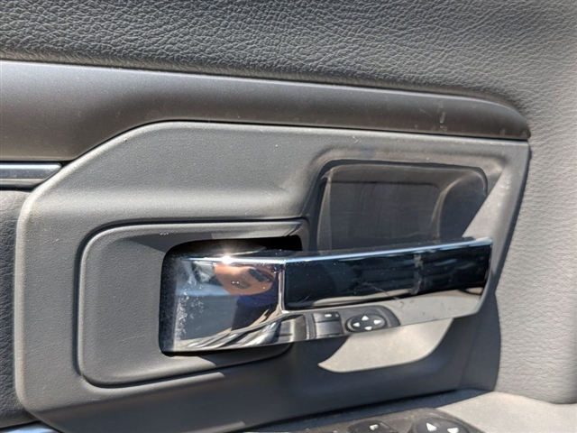 2018 RAM 1500 SLT:02170UU