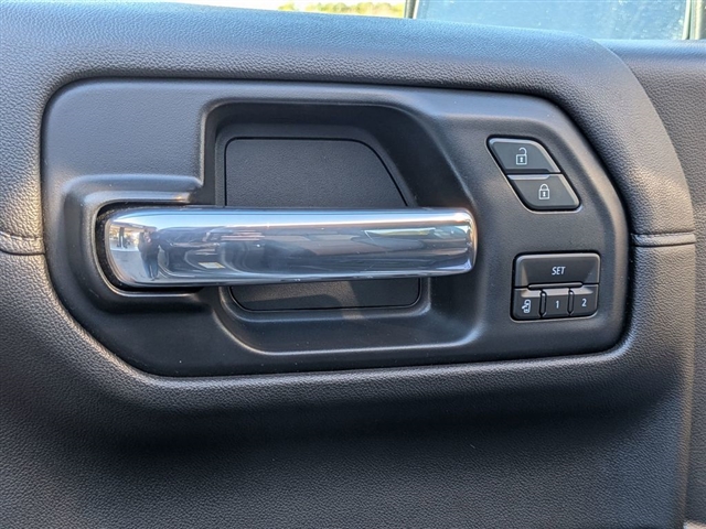 2020 Chevrolet Silverado 1500 High Country:02040UU