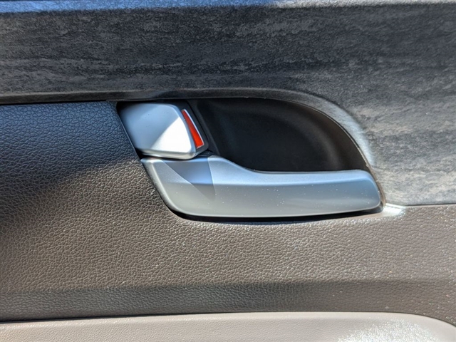 2020 Hyundai SANTA FE SE:39952N