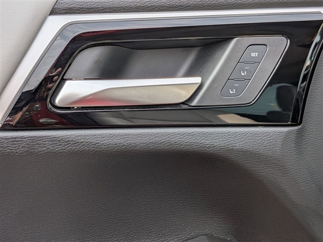 2023 Mitsubishi Outlander SE:39881N