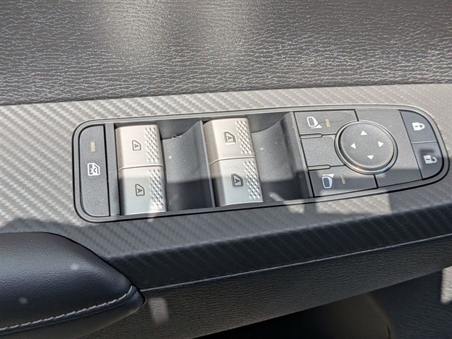 2026 Mitsubishi Outlander SE:MI30430