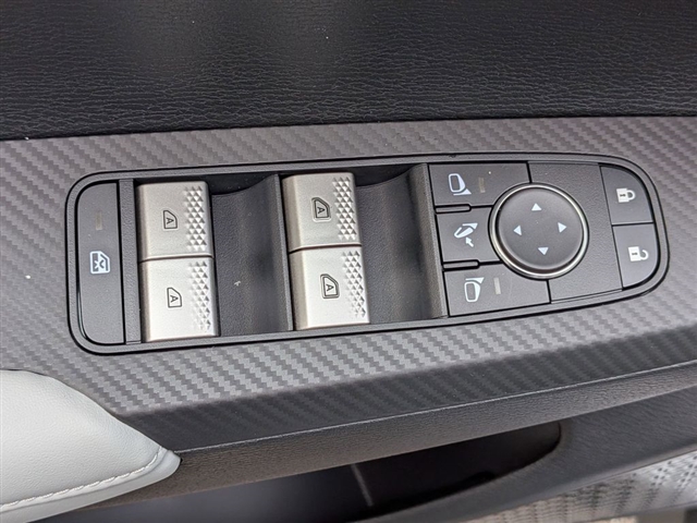 2026 Mitsubishi Outlander SE:MI30160