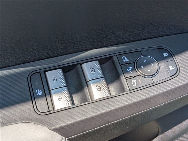 2025 Mitsubishi Outlander SEL:MM39710