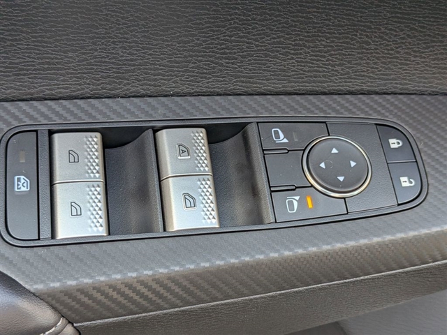 2025 Mitsubishi Outlander ES:MM139920