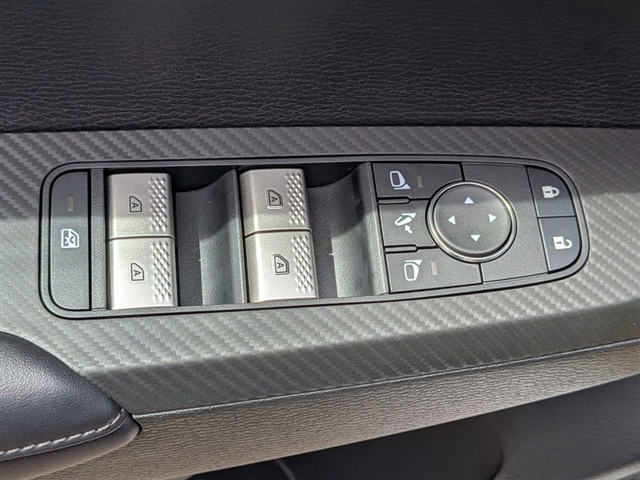 2025 Mitsubishi Outlander Trail Edition:MM139780