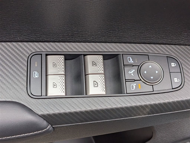 2026 Mitsubishi Outlander SE:MI130200