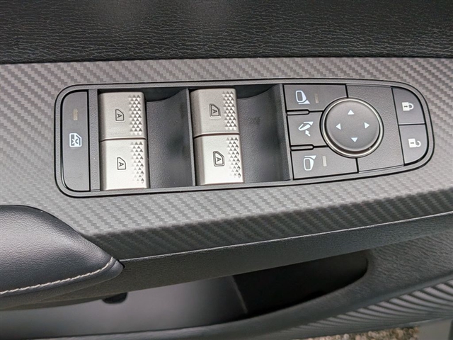 2026 Mitsubishi Outlander SE:MI130110