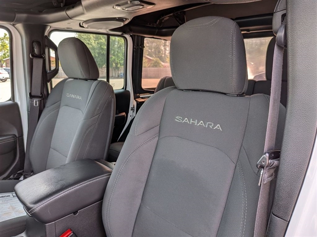 2022 Jeep Wrangler Unlimited Unlimited Sahara:02490UU