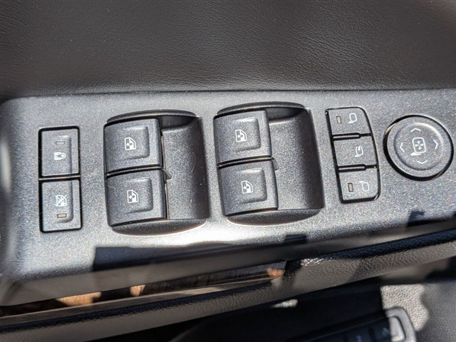 2017 Chevrolet Tahoe LT:02210UU