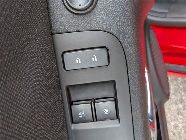 2015 Chevrolet Camaro LT:01700UU