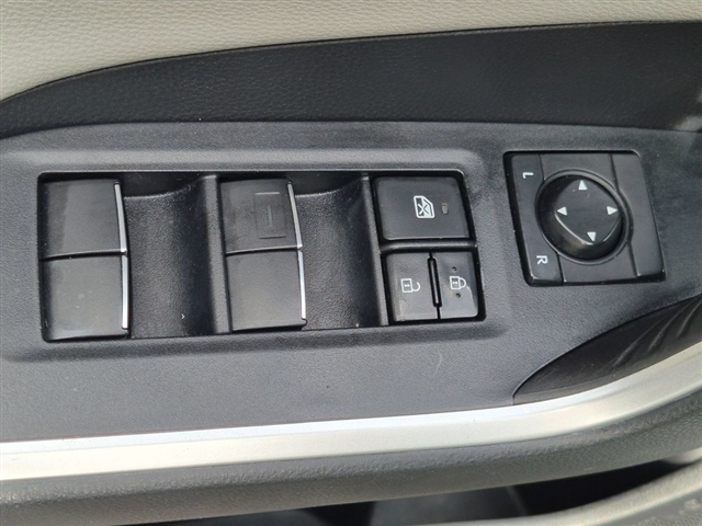 2020 Toyota RAV4 Limited:02570UU