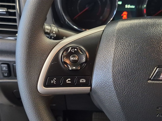2027 Mitsubishi Outlander Sport ES:MI230590