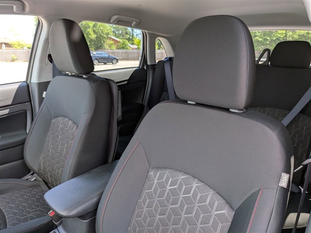 2026 Mitsubishi Outlander Sport SE:MI330400