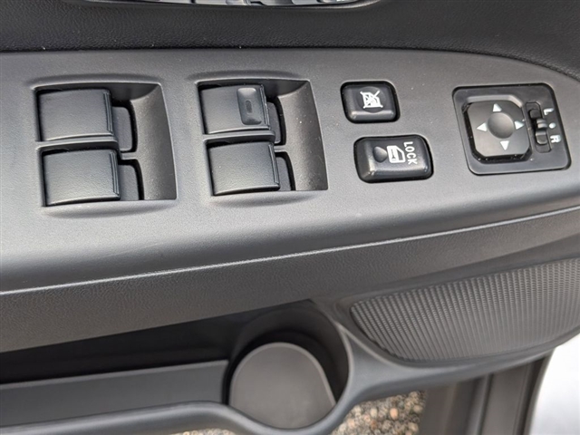 2023 Mitsubishi Outlander Sport LE:39792N