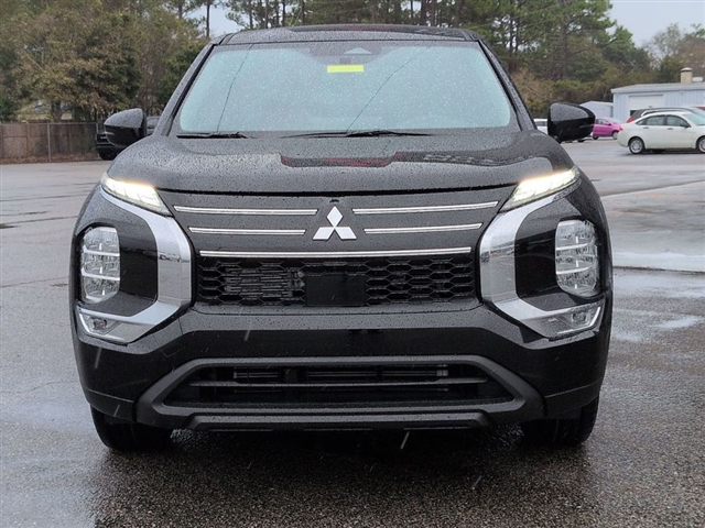 2026 Mitsubishi Outlander ES:MI30180