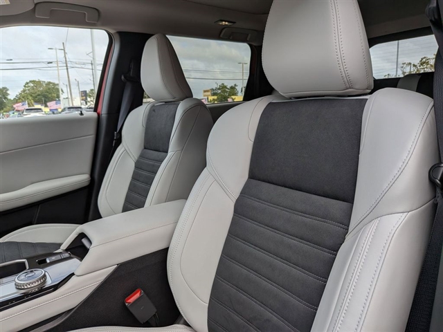 2025 Mitsubishi Outlander SE:MM39840