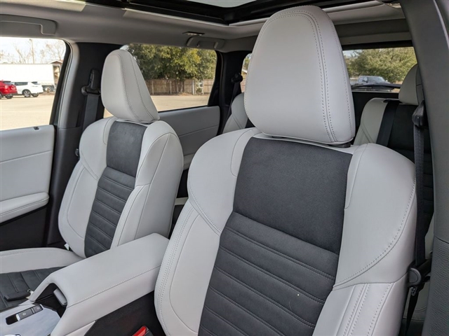 2026 Mitsubishi Outlander SE:MI30170