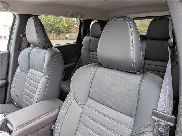 2026 Mitsubishi Outlander SE:MI30260